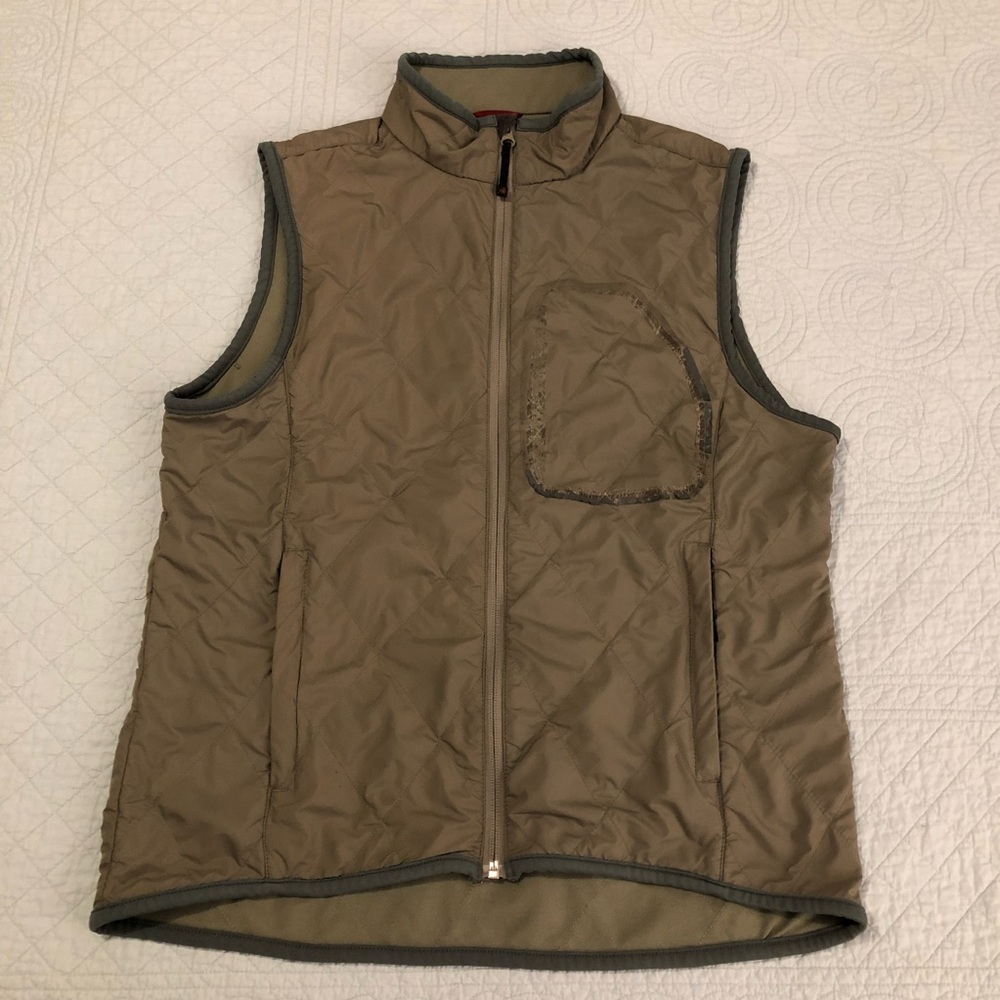 Woolrich quilted vest. Size medium.